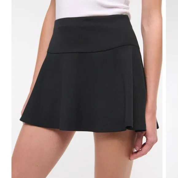 Abercrombie & Fitch High Rise Flirty Mini Skort sz XL - Picture 6 of 6